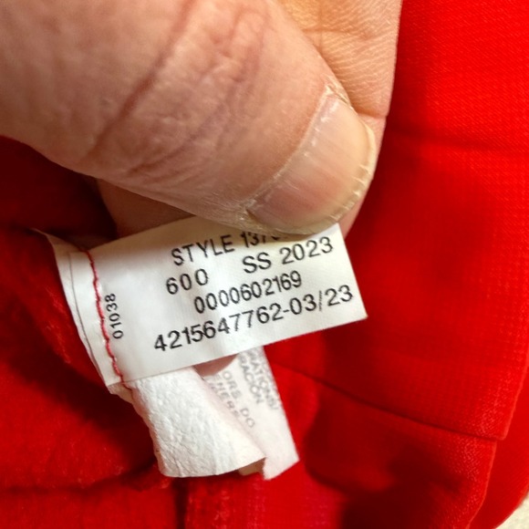 Under‎ Armour Red HeatGear Quarter Zip Hoodie Athletic Pullover LG Cropped - Picture 6 of 7